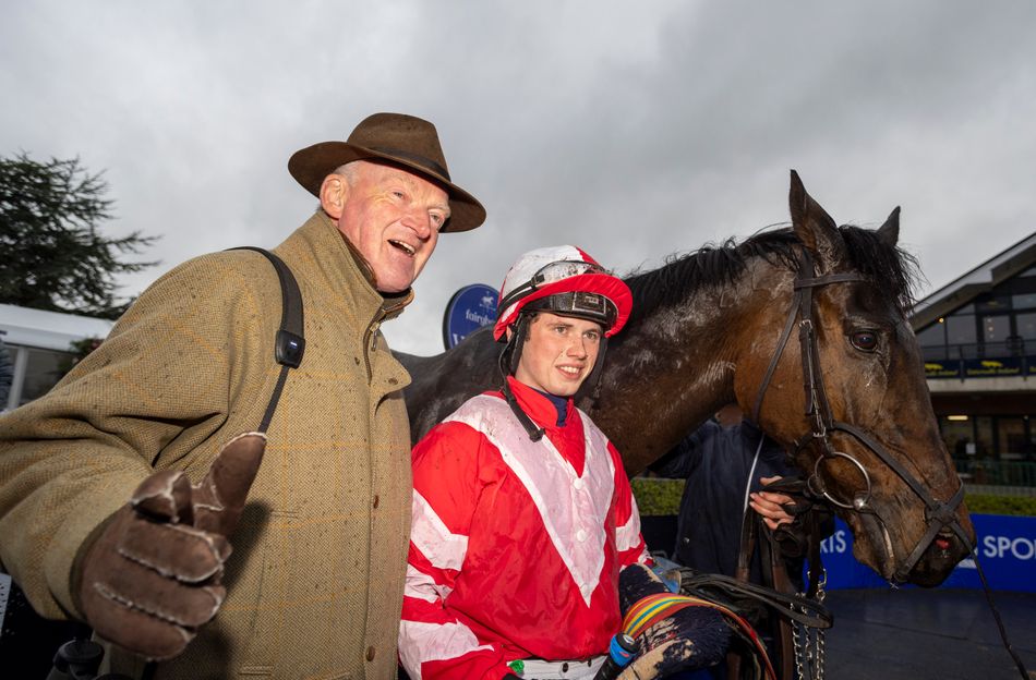 Hari mimpi buruk bagi penumpang yang tidak memiliki favorit pemenang saat Kalix Delabarriere menyerbu fitur home to land untuk Willie Mullins