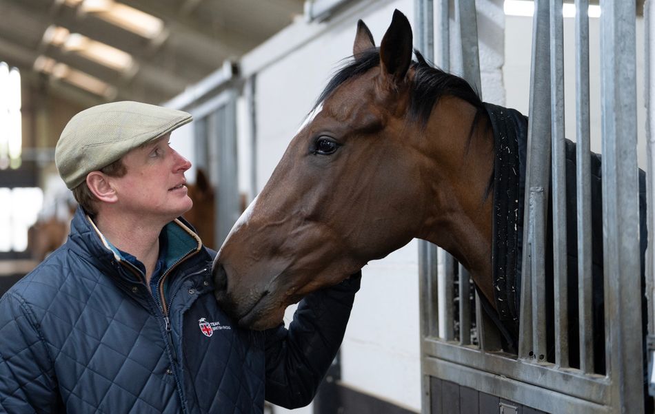 'Rasanya terlalu bagus untuk menjadi kenyataan, tapi dia sangat menarik' – Ed Walker menargetkan kesuksesan Klasik